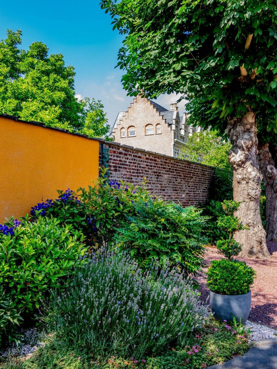 Logis - Belle Hotel, Lille-Ouest Bailleul  Exterior foto